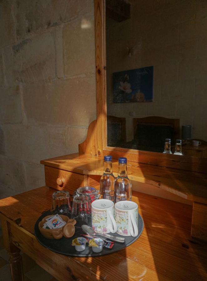 Ta' Lorenzo Guest House San Lawrenz Exterior foto