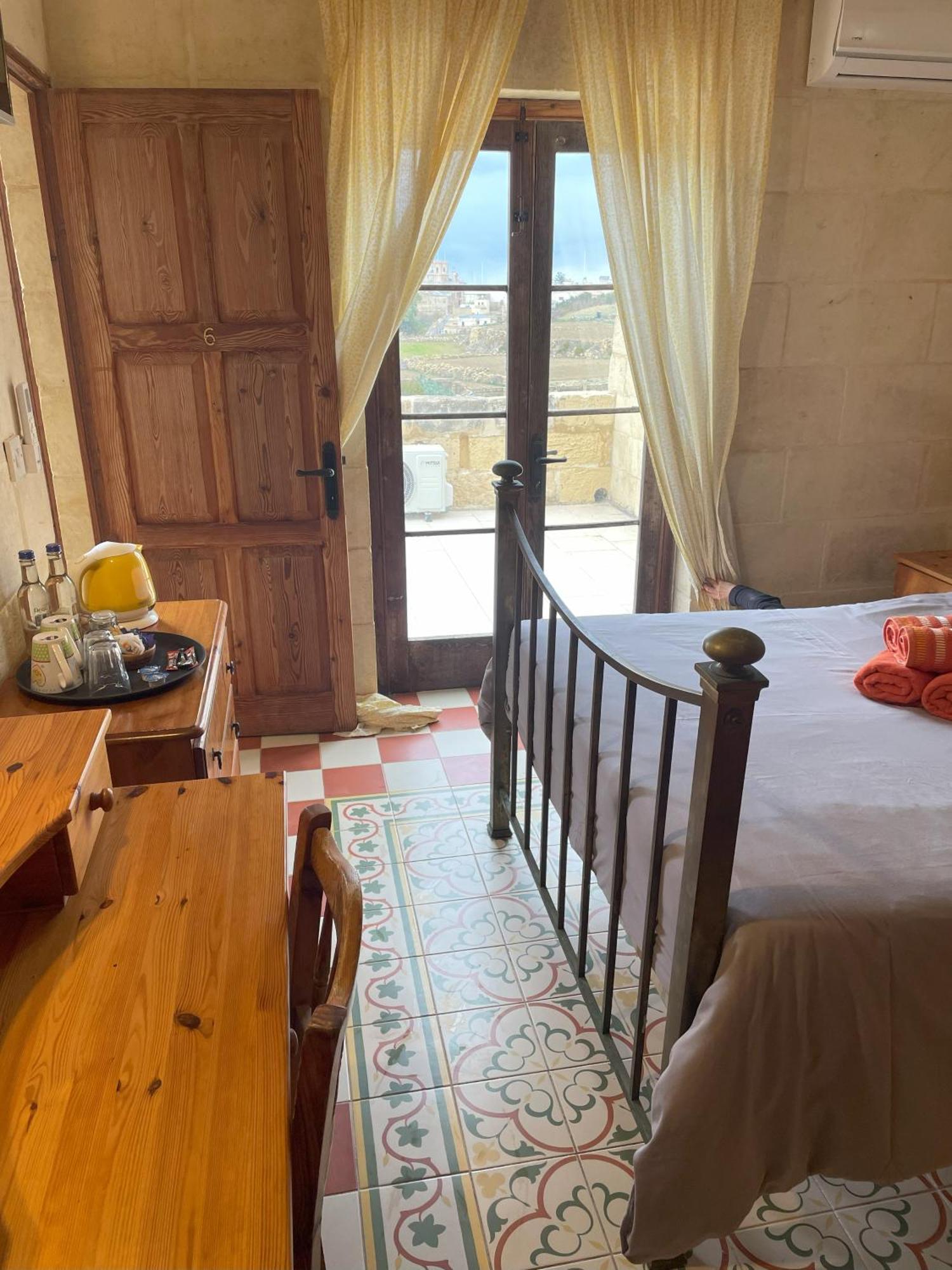 Ta' Lorenzo Guest House San Lawrenz Exterior foto