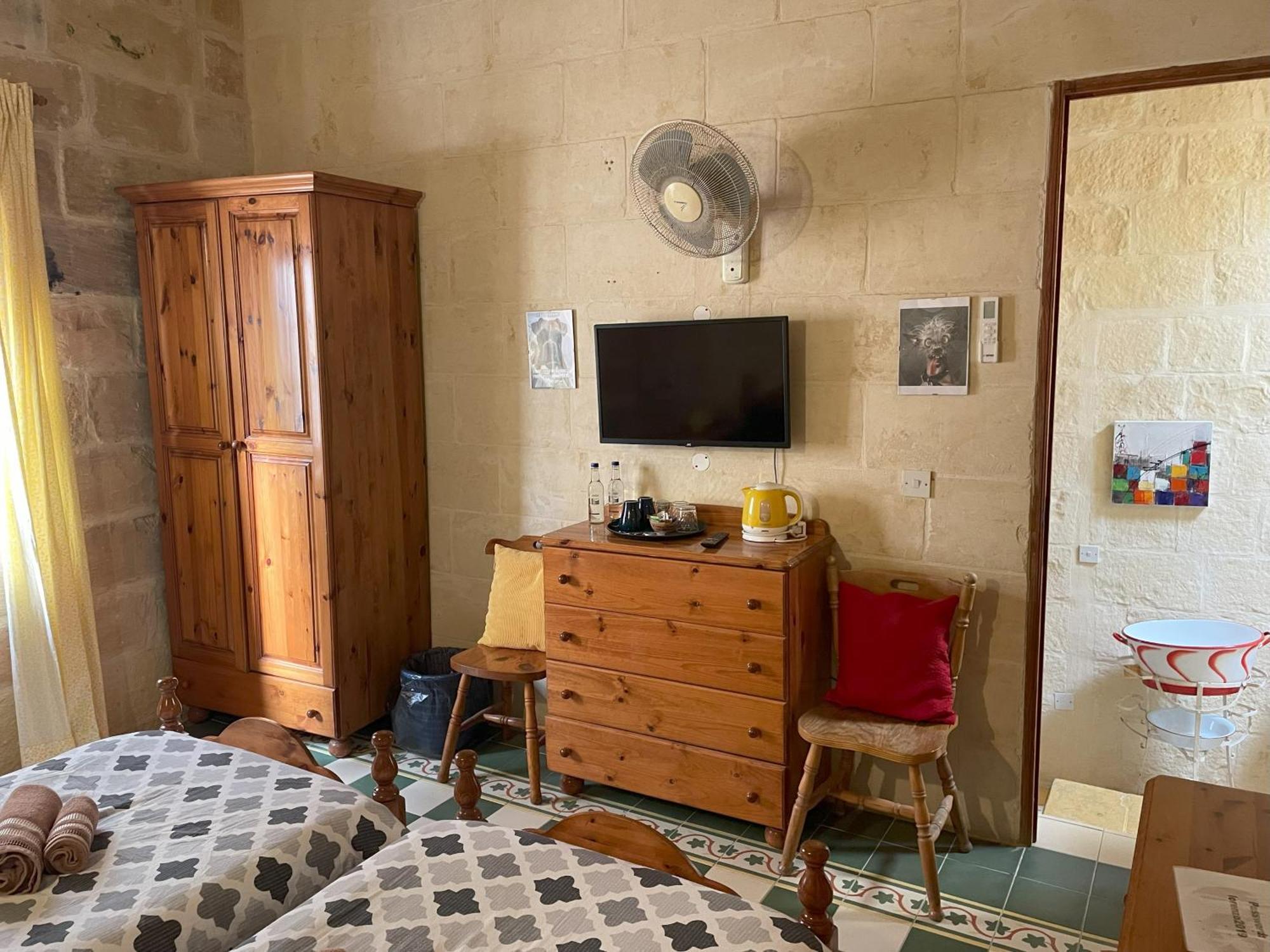 Ta' Lorenzo Guest House San Lawrenz Exterior foto