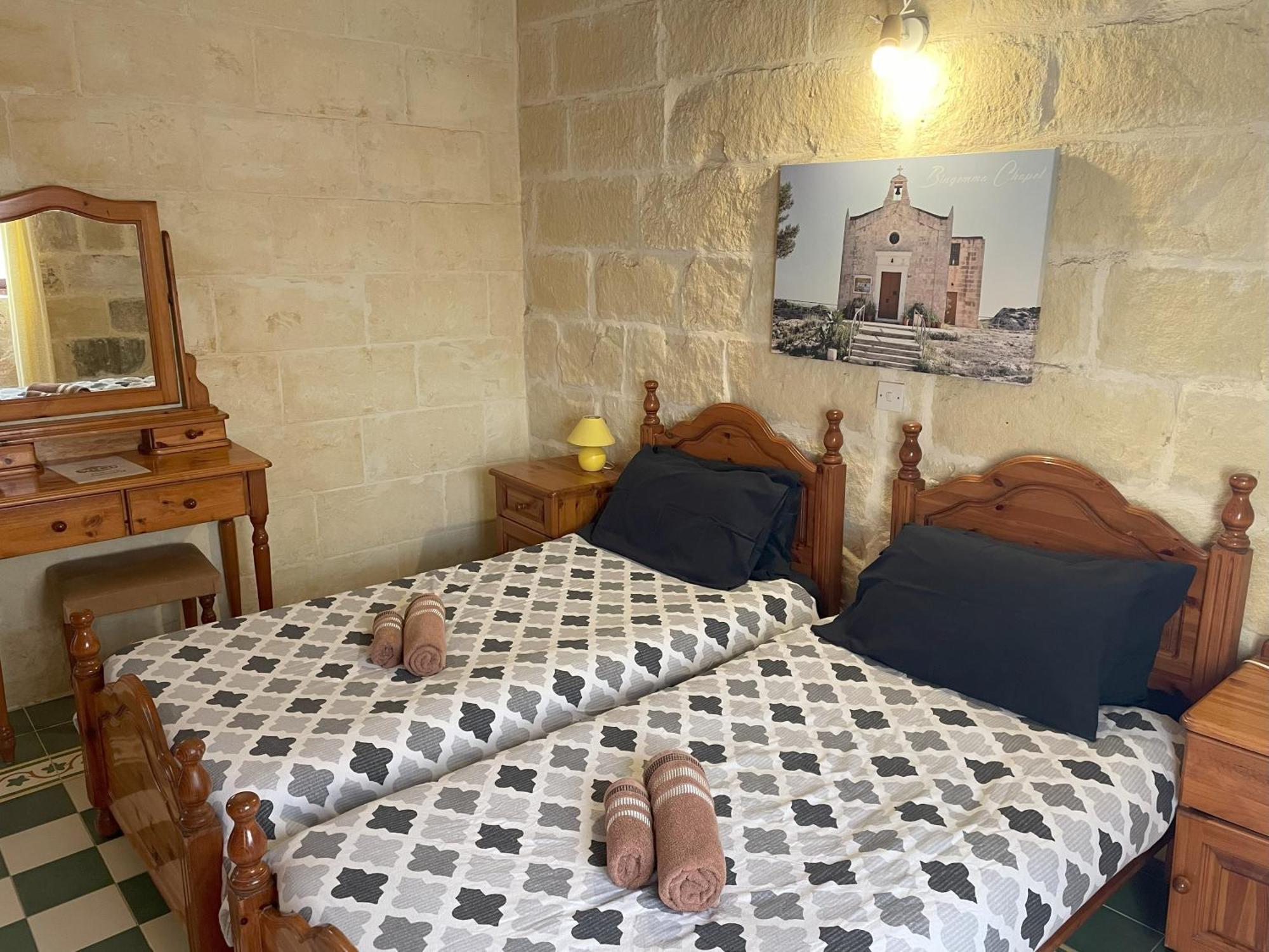 Ta' Lorenzo Guest House San Lawrenz Exterior foto