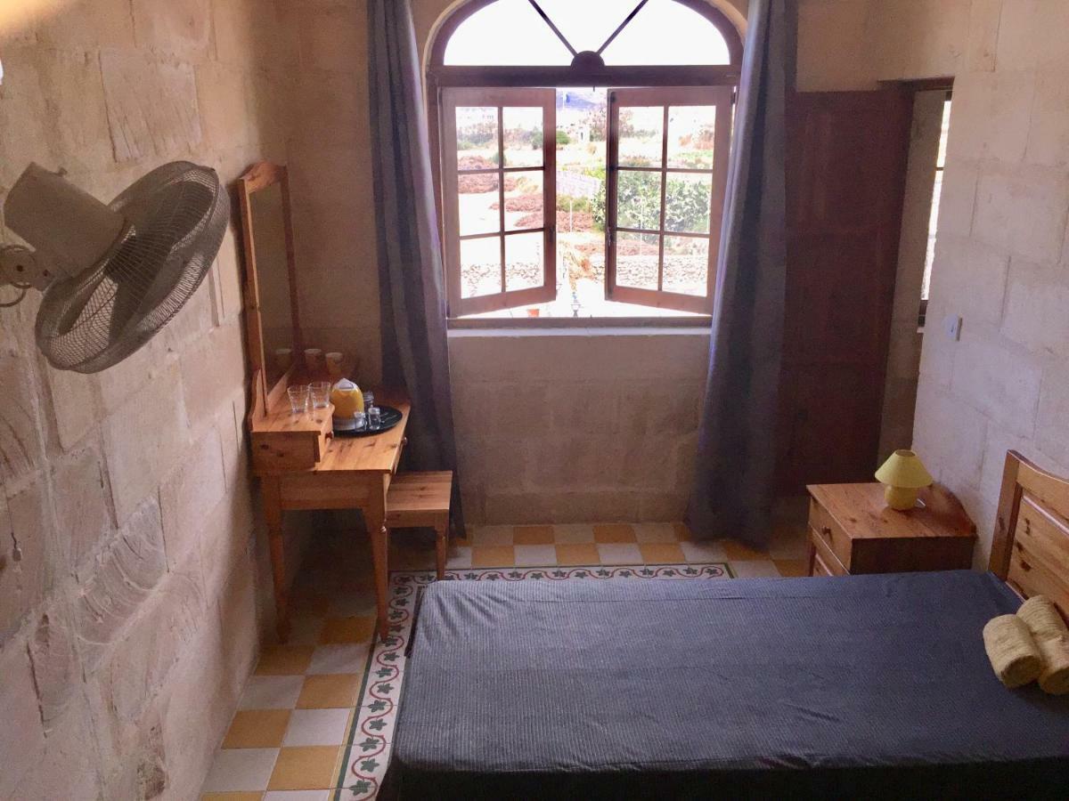 Ta' Lorenzo Guest House San Lawrenz Exterior foto
